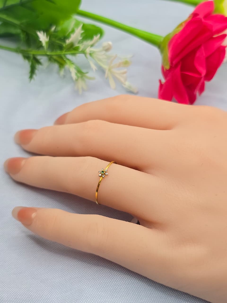 DIAMOND RING