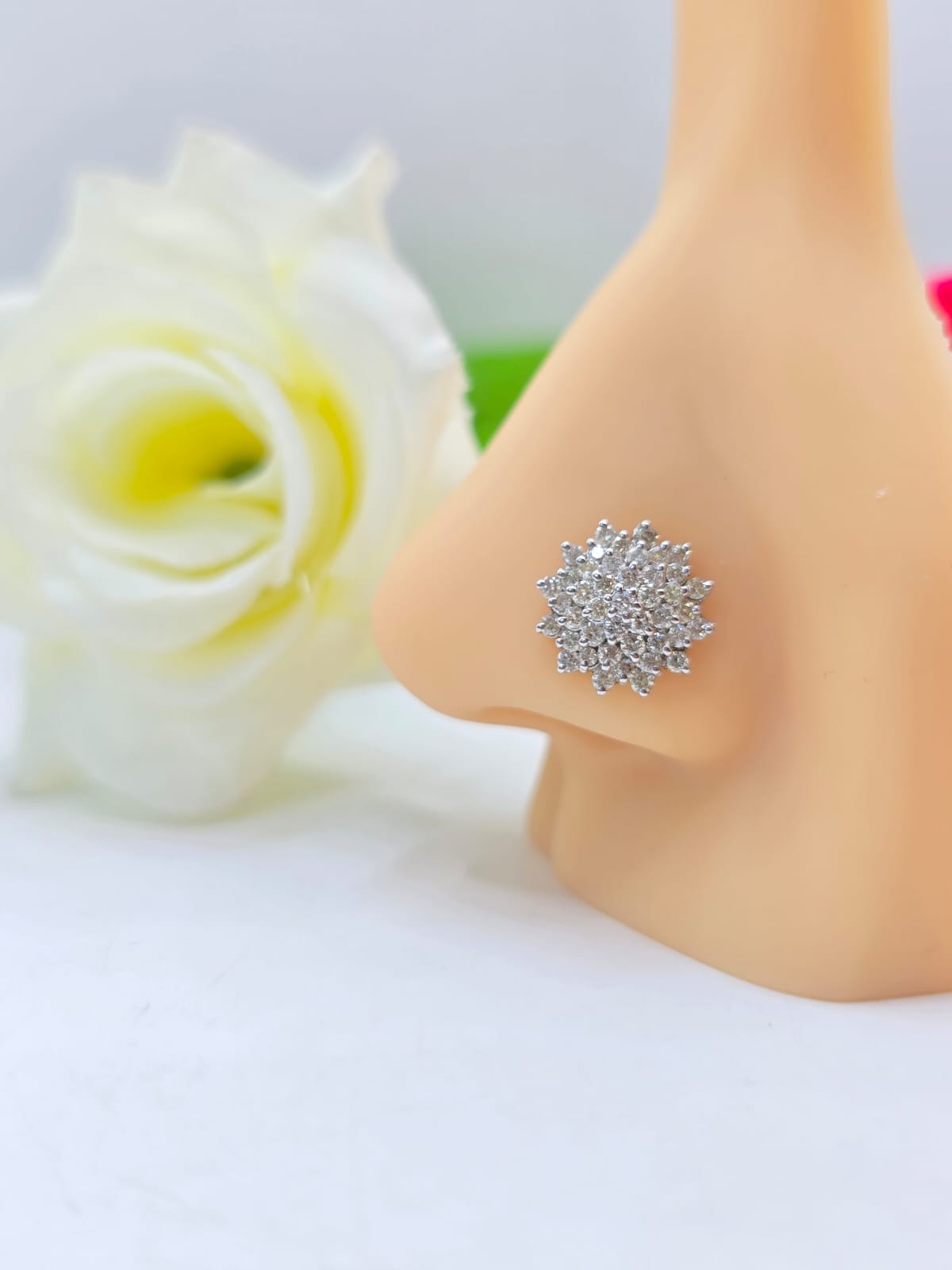DIAMOND NOSEPIN
