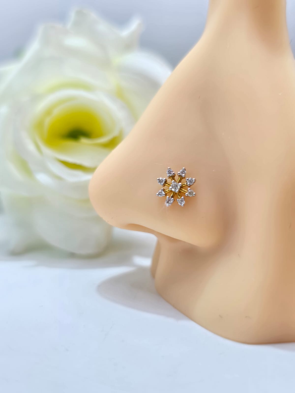 DIAMOND NOSEPIN