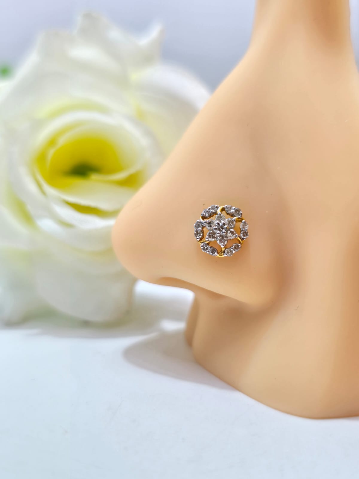 DIAMOND NOSEPIN