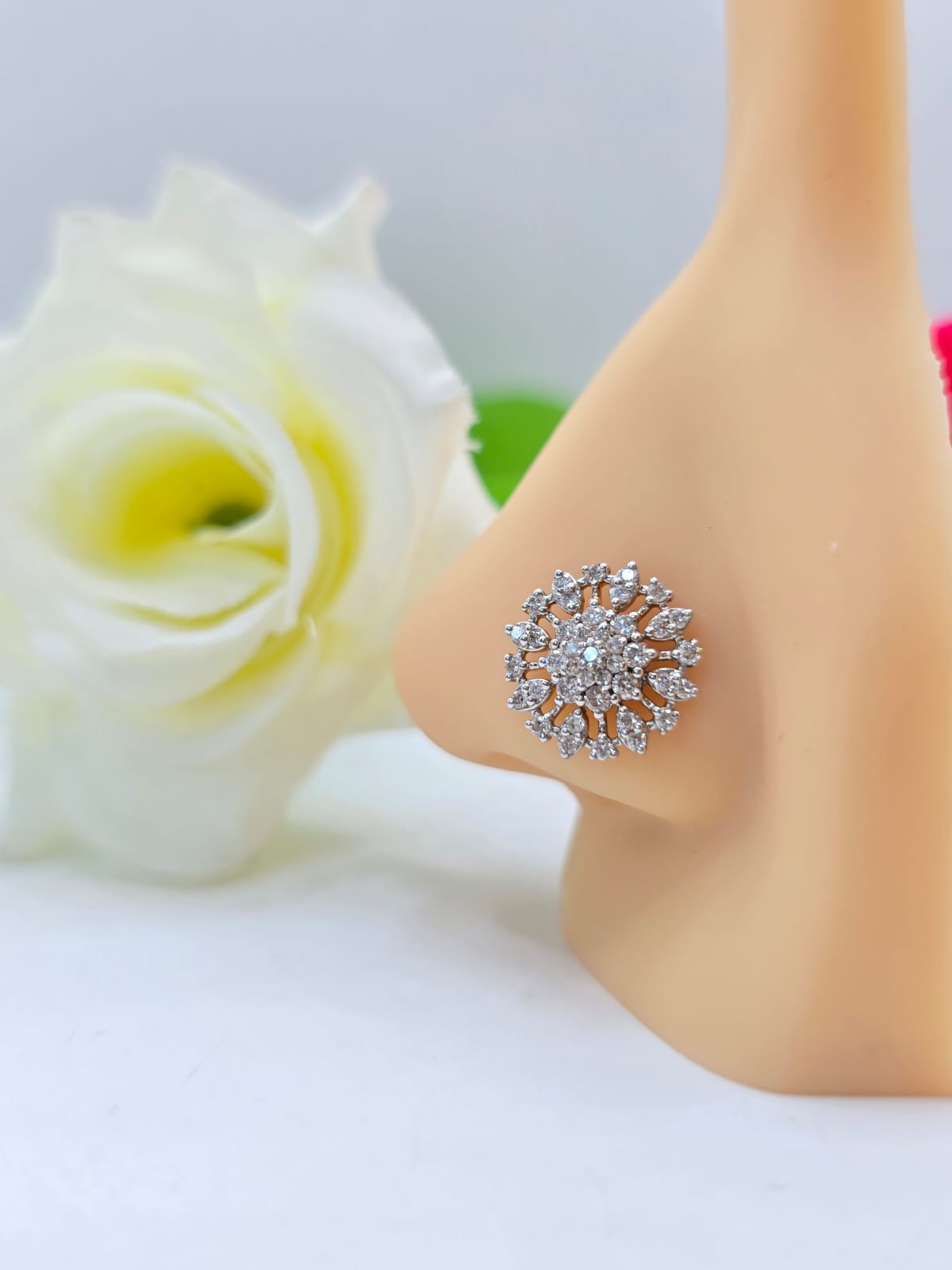 DIAMOND NOSEPIN