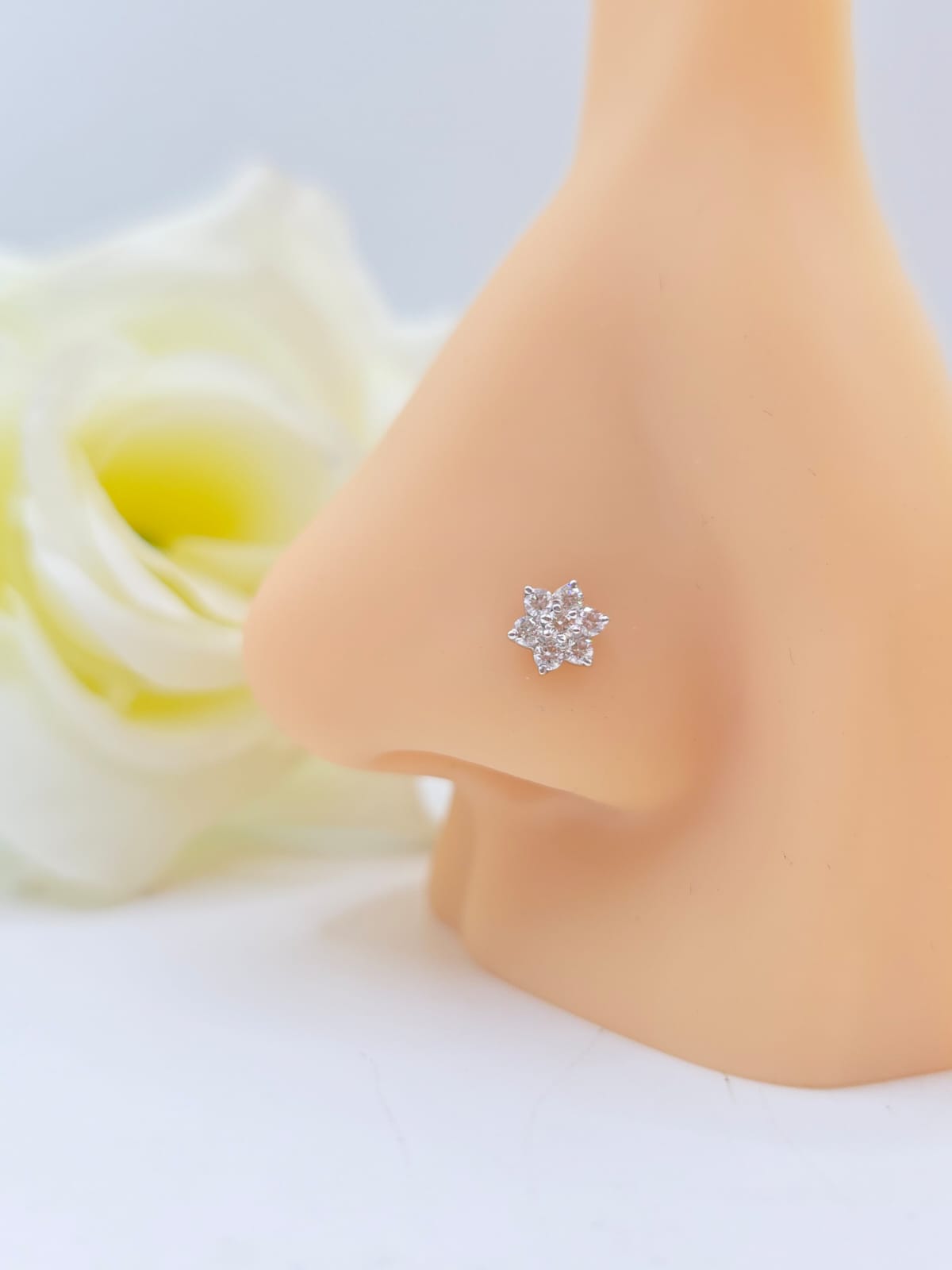 DIAMOND NOSEPIN