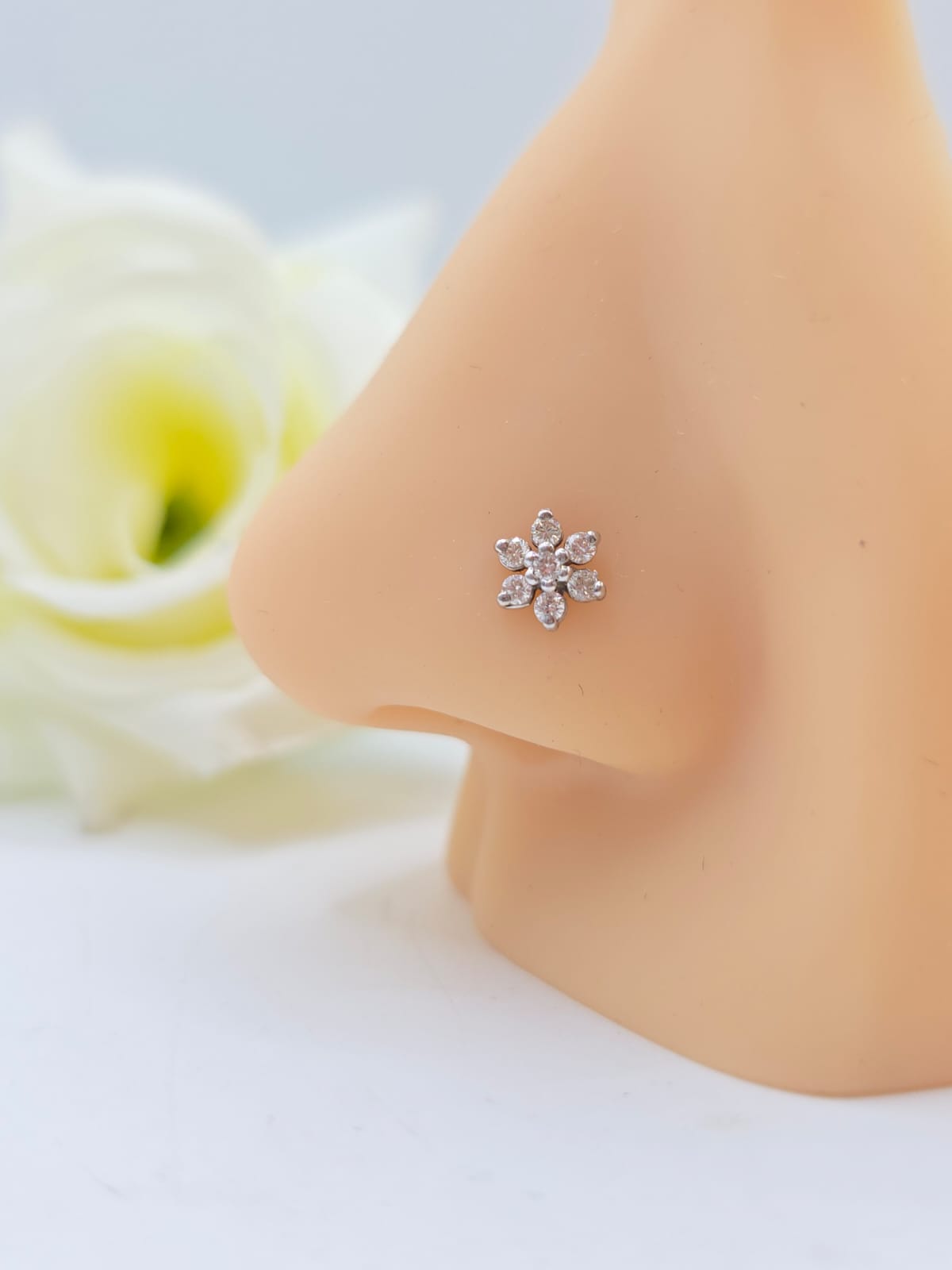 DIAMOND NOSEPIN